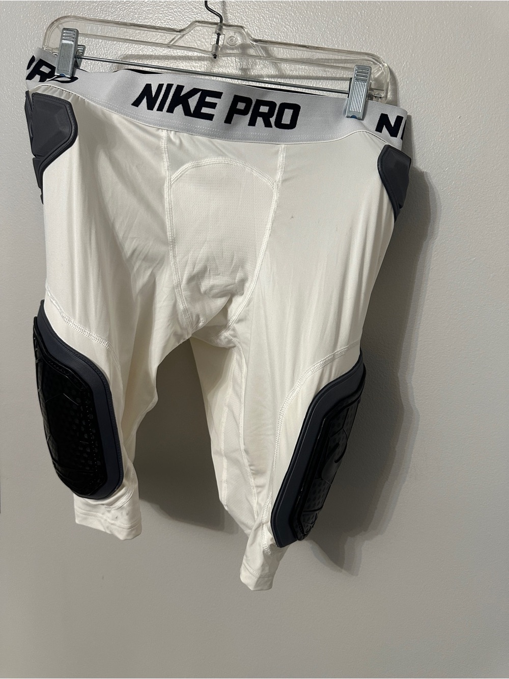 Nike Pro HyperStrong Men’s XL Padded Football Compression Shorts White Black